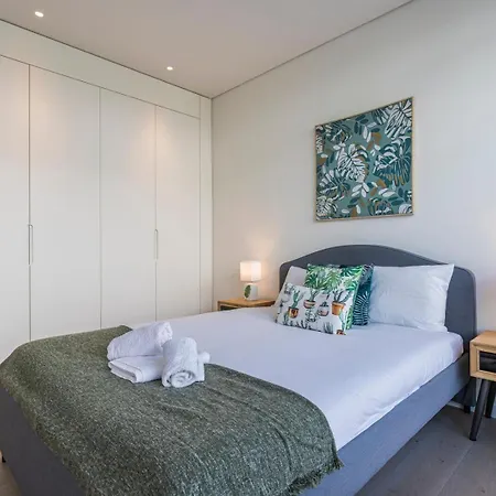 Prata Riverside Xvii By Innkeeper Apartament