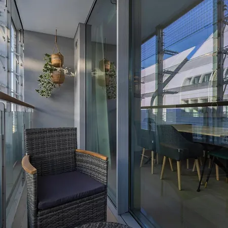 Prata Riverside Xvii By Innkeeper شقة *